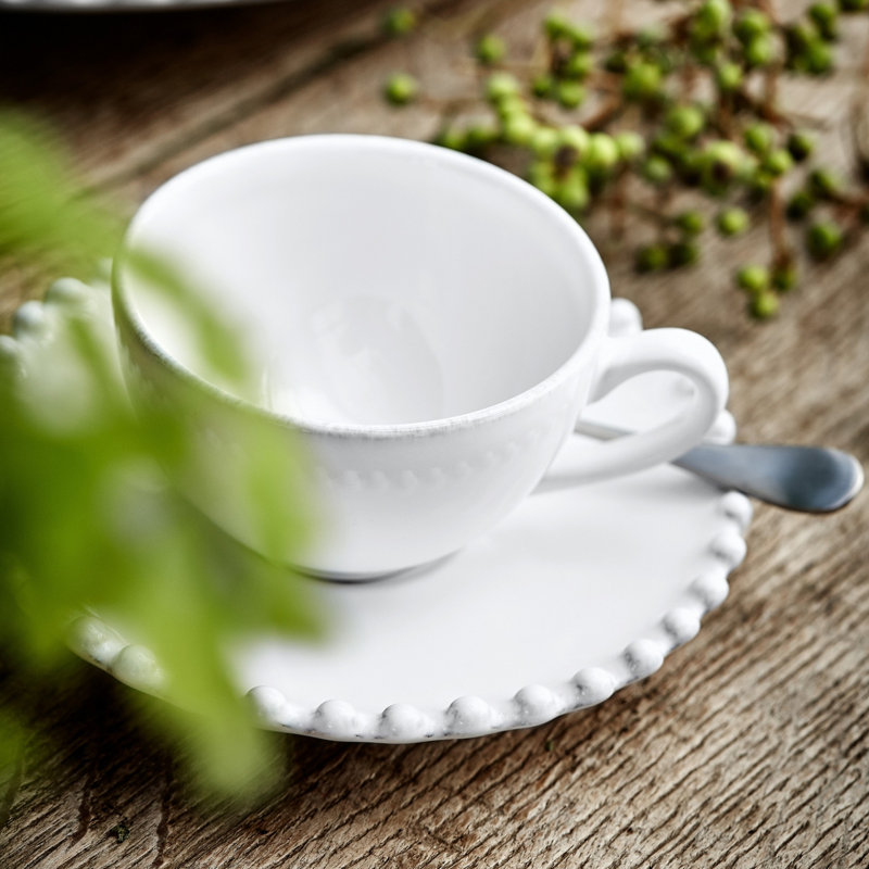 Tasse à café et soucoupe perle