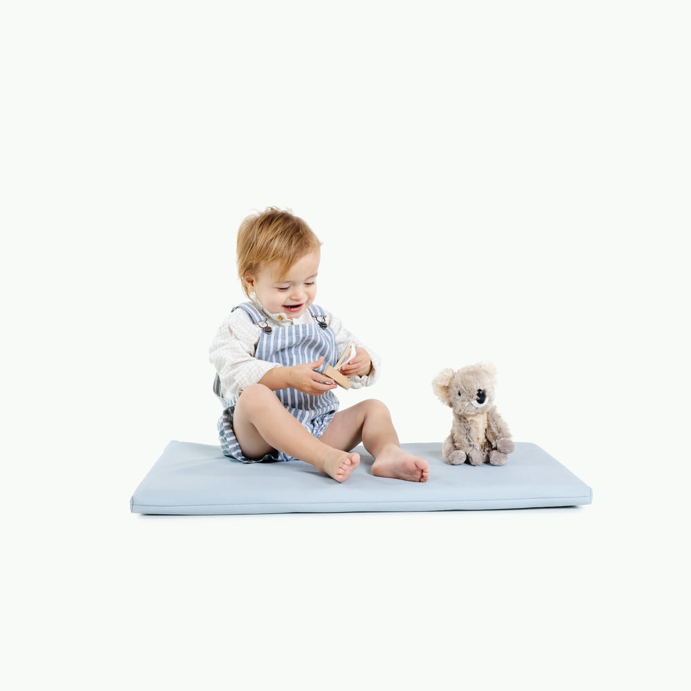 Gathre Padded Changing Mat, Beau