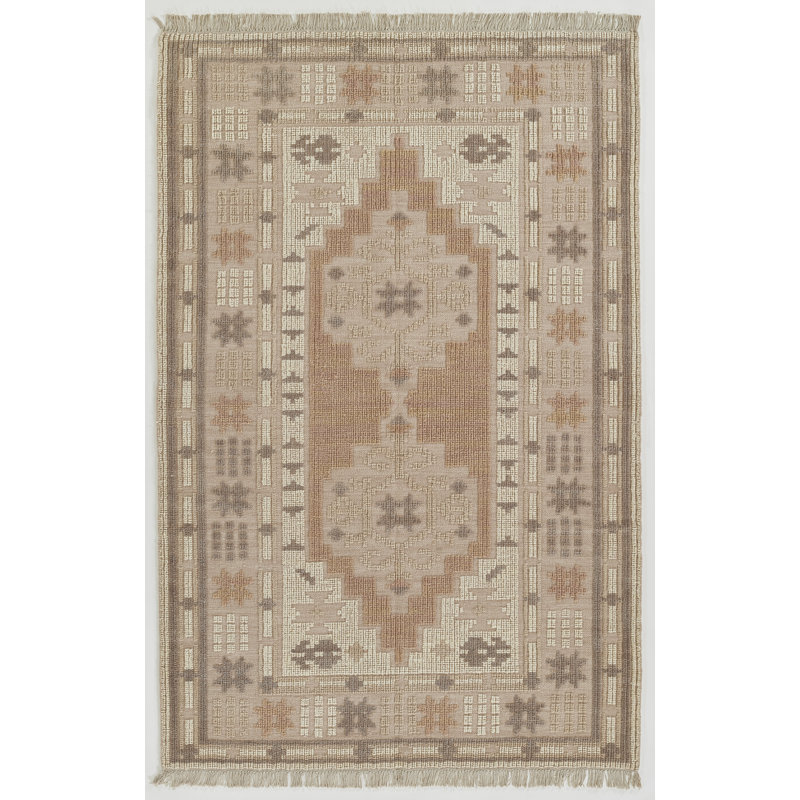 Damaris Oriental Indoor Rug, Rectangle 2' x 3'