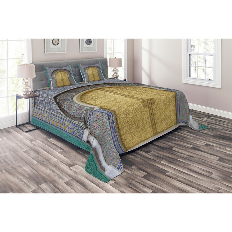 Eclectic Polyester Coverlet, Gold