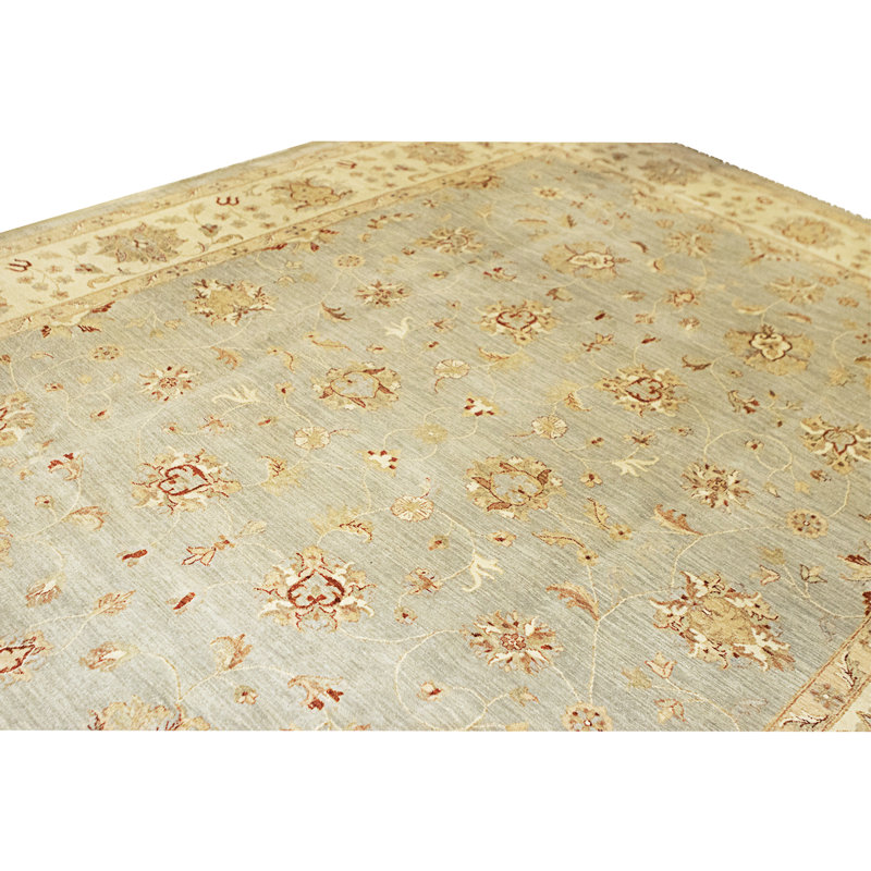 Hand Knotted Area Rug in Light Green