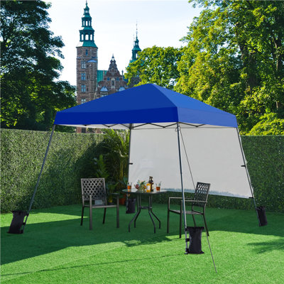 Pavillon de jardin permanent en métal L 8 pi. D Auvent escamotable en fer avec panneau latéral