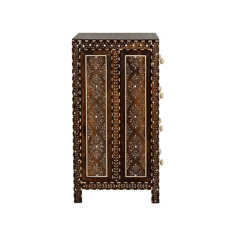 Aryana Chest