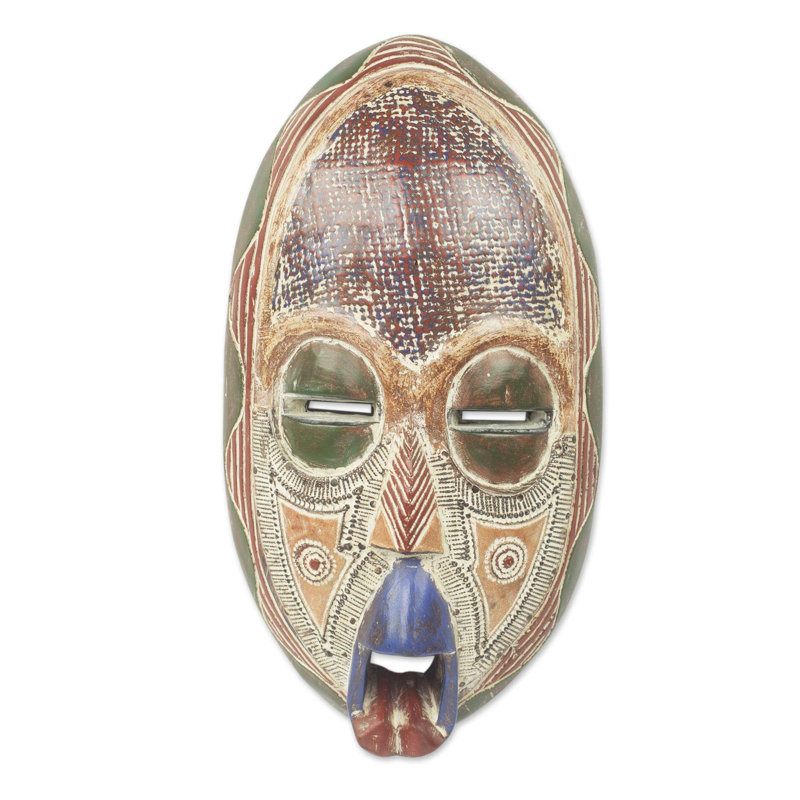 Masque en bois d’afrique à masque fantôme