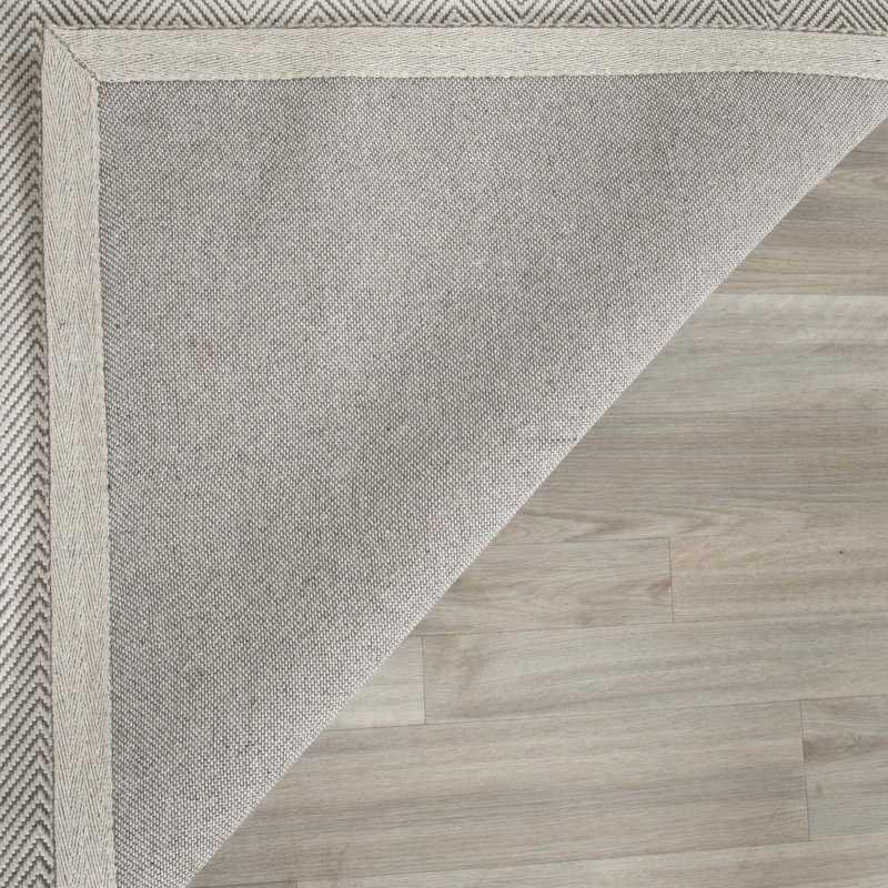 Laureldale Hand Loomed Wool Viscose Chevron Rug in Silver, Rectangle 6' x 9'