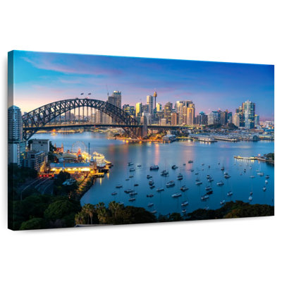 Sireci Bustling Sydney Skyline