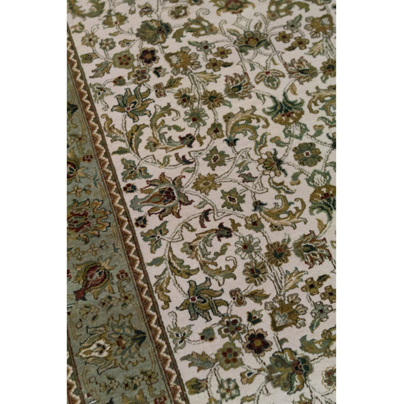 Bikaner Wool Oriental Area Rug