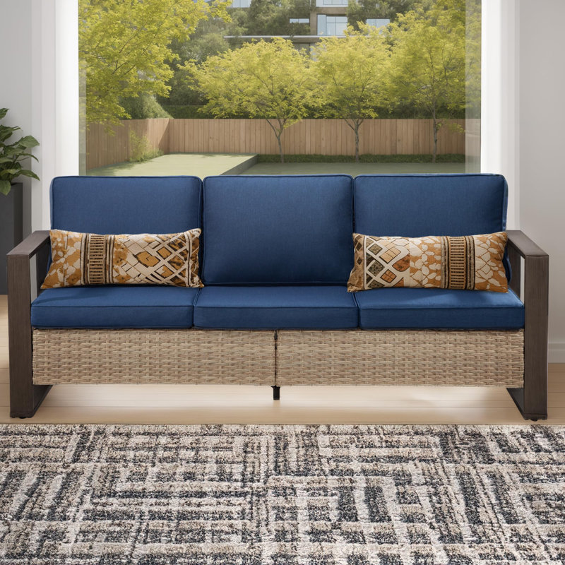 Canapé d'extérieur 3 places en osier de patio avec assise profonde, dossier haut, structure en acier et coussin antidérapant