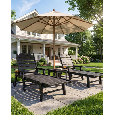 Ensemble de chaises longues en PEHD de L 75 po x l 20 po x H 18 po avec dossier inclinable à 5 positions et porte-gobelet, fauteuils inclinables pour la piscine extérieure avec roues pour terrasse et bord de piscine, noir