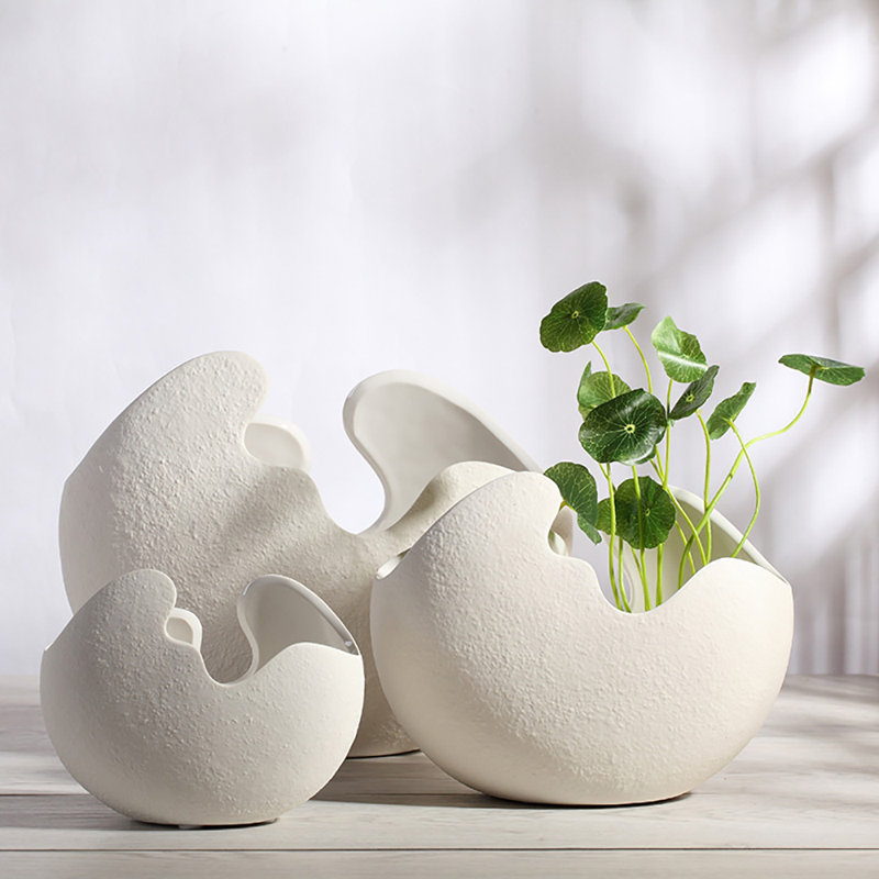 Alannie Handmade Ceramic Jar, 18cm H x 11cm W x 13cm