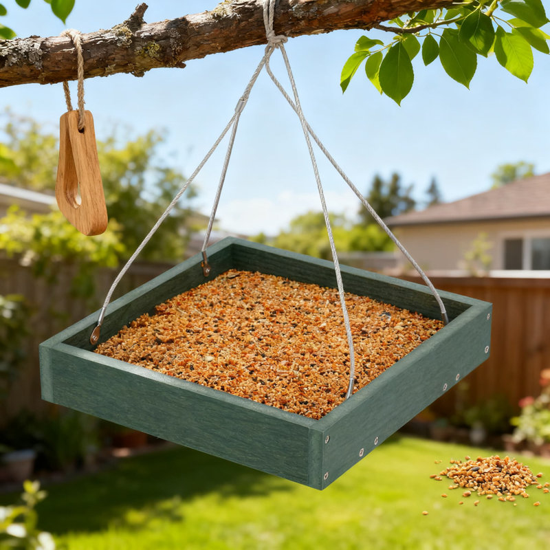 Grande mangeoire d'oiseaux à plateforme avec fond en filet, capacité de 3,5 lb, mangeoire suspendue durable et résistante aux intempéries pour le jardin et la cour extérieurs