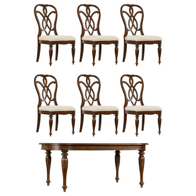 Leesburg 6 - Person Extendable Four Leg Dining Set