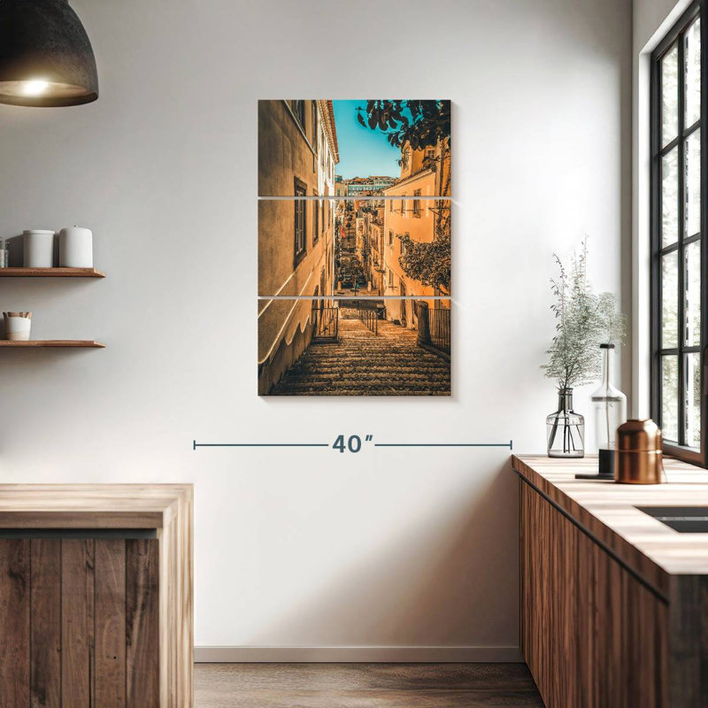 Sirpi Lisbon Steep Street, H 38 po x l 24 po