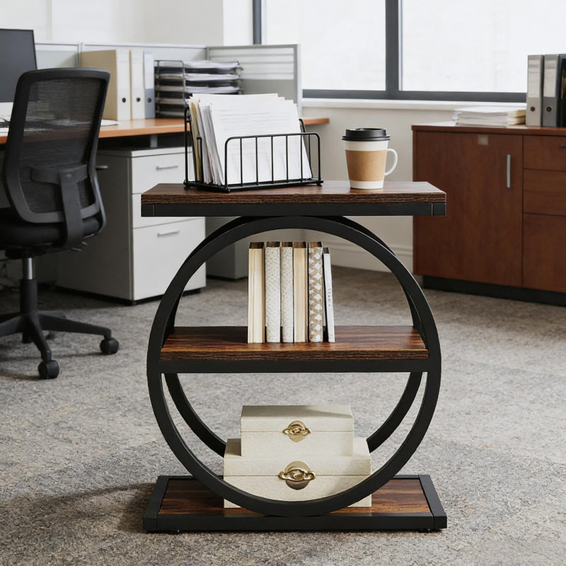 Table d'appoint à 3 niveaux avec design industriel, rangement spacieux et utilisation polyvalente pour les espaces de vie modernes
