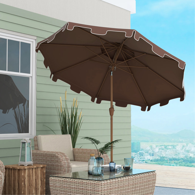 Parasol de patio à double plateau à volants 9 pi - avec inclinaison et manivelle pour l'amusement extérieur dans différents environnements Manivelle à bouton-poussoir brun, terrasse, piscine, jardin