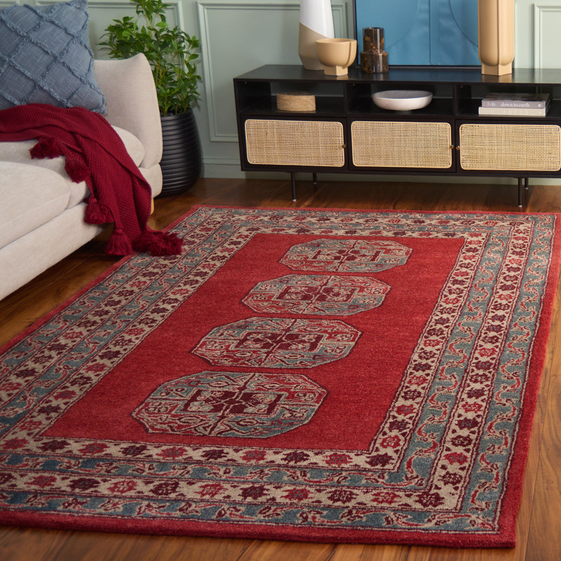Wahcheechee Hand Tufted Wool/Cotton/Latex Oriental Rug in Red, Rectangle 5' x 8'