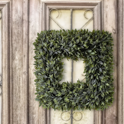 Flocked Sage 19" Plastic Wreath