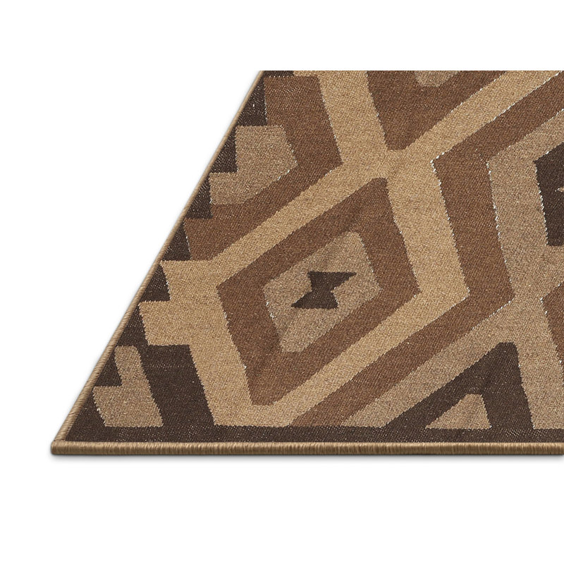 Tapis géométrique brun, Rectangle 5 pi x 8 pi