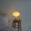 Lampe de table en verre avec champignon-519595189