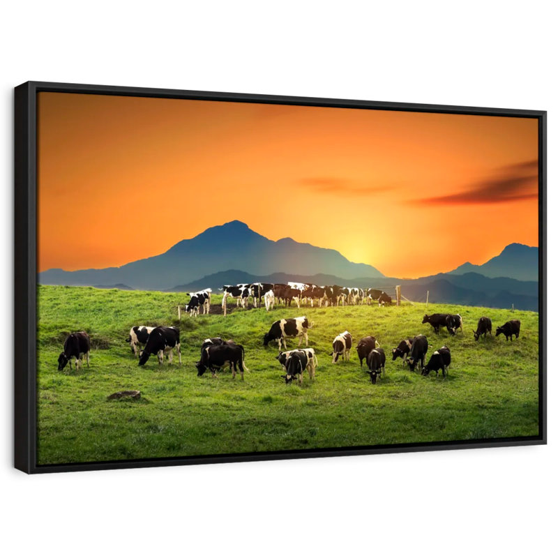 Animal «Cows In The Pasture Wall Art», H 9 po x l 13 po