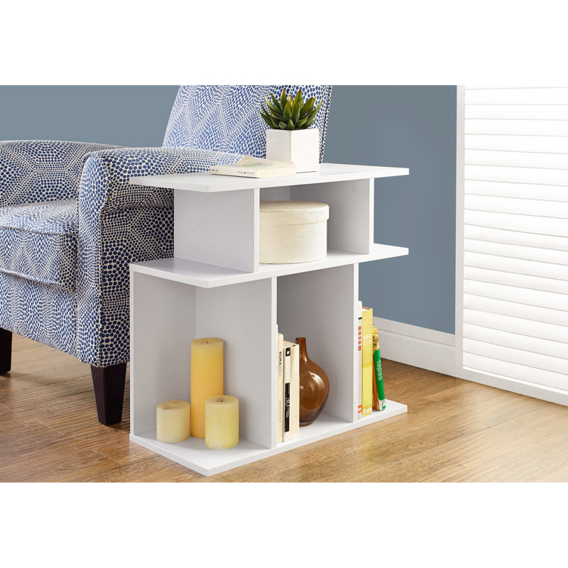 Table d'appoint blanche avec 6 tablettes ouvertes, trois niveaux, contemporain pour la chambre à coucher, tablettes