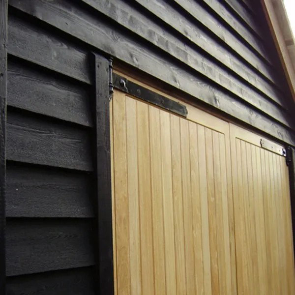 Black Painted Softwood Featheredge (L) 3.6M (W) 175Mm (T) 22Mm Pack Of 4 Pieces (1 Bundle)