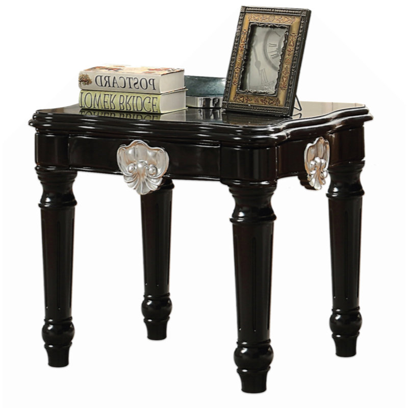 Table de bout avec pieds tournés