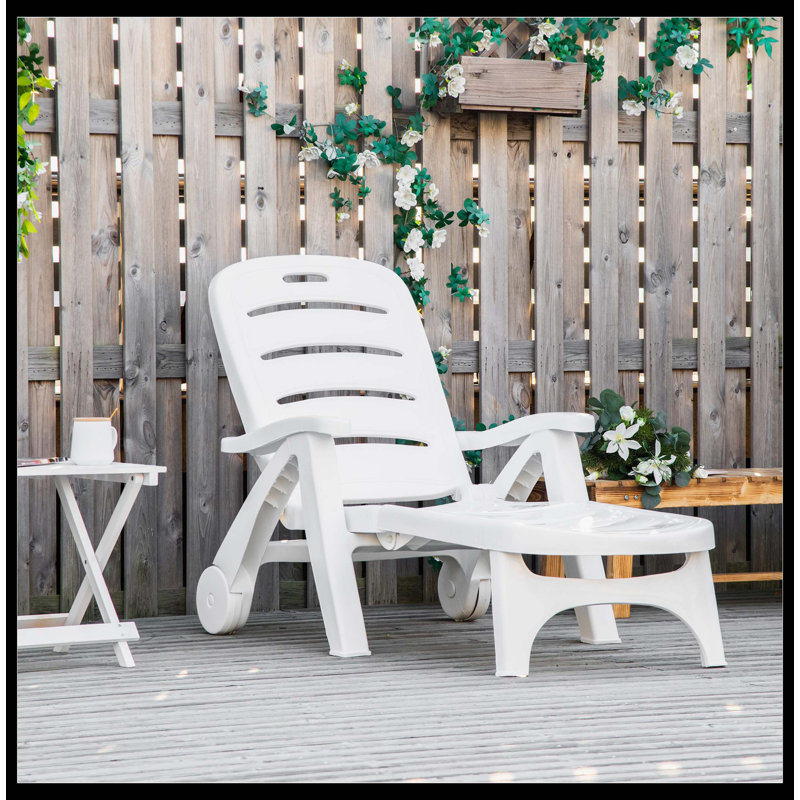 Sleek Outdoor Chaise Lounge, 5-Level Adjustable Backrest Lounge Chair With Lockable Wheels, Folding Sun Tanning Chair For Pool, Beach, Patio, Garden (White)