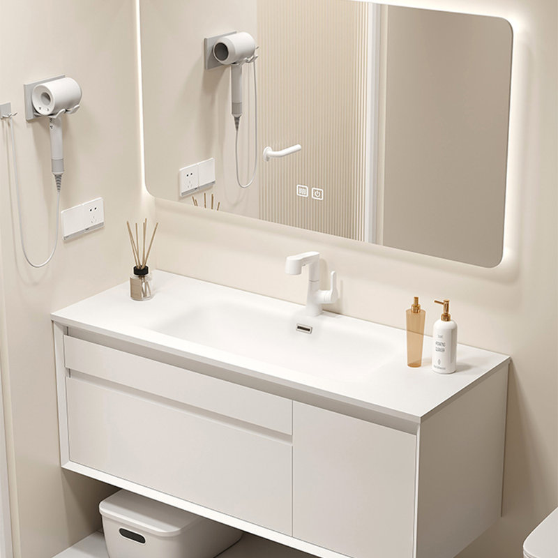 Armoire de salle de bain simple et luxueuse