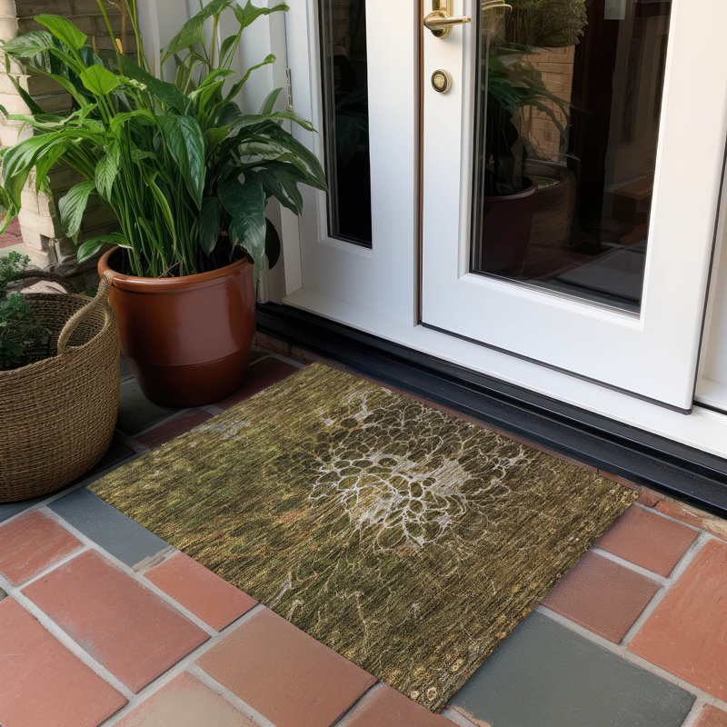 Tapis intérieur / extérieur en polyester tissé à la machine Raenee, Rectangle 1 pi 8 po x 2 pi 6 po