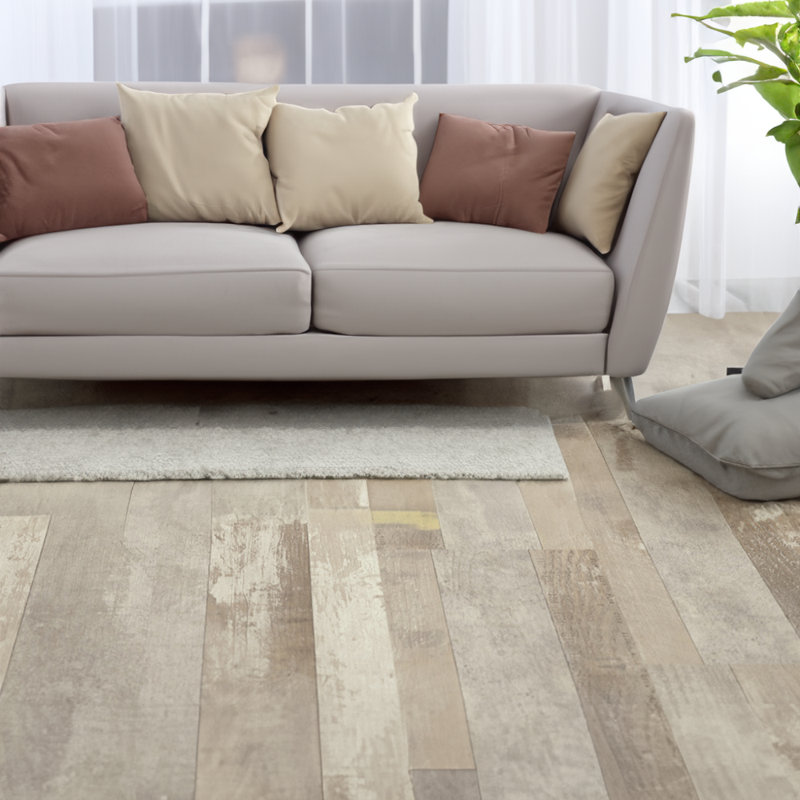 Revêtement de sol stratifié 7 po x 47 po x 8 mm