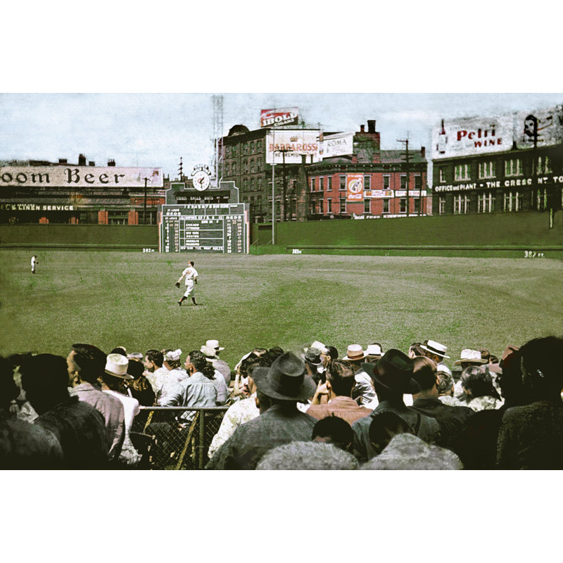 Crosley Field, H 16 po x l 24 po