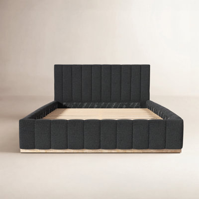 Braesyn Upholstered Bed