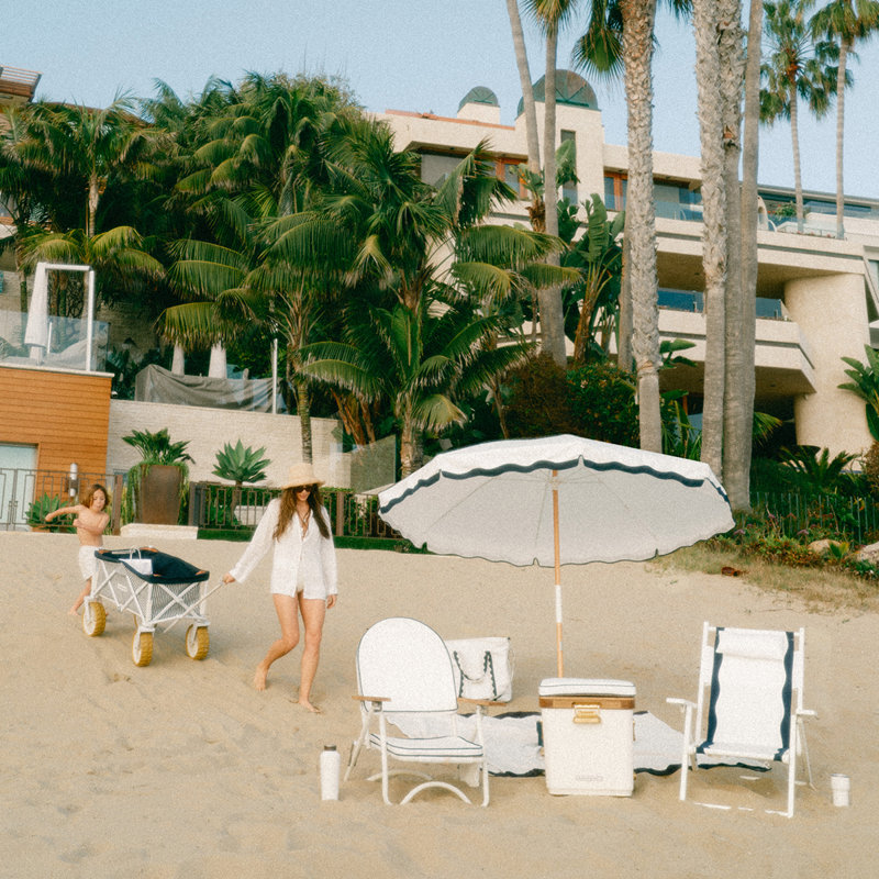 Pam Beach Chair, White
