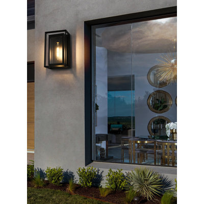 Metcalf Outdoor Wall sconce in Black