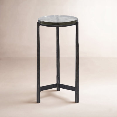 Kyas Accent Table
