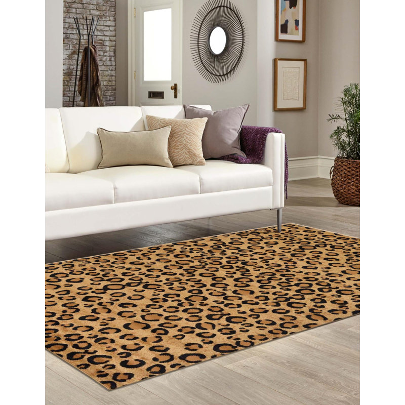 Tapis brun clair à imprimé animal Testerman, Rectangle 6 pi 1 po x 9 pi
