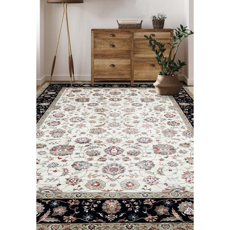 Hand Woven Wool Floral Area Rug, Rectangle 3' x 5'