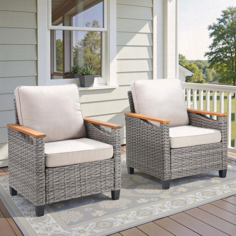 Ensemble de 2 chaises longues en osier gris avec accoudoirs ergonomiques et 4 coussins, Beige