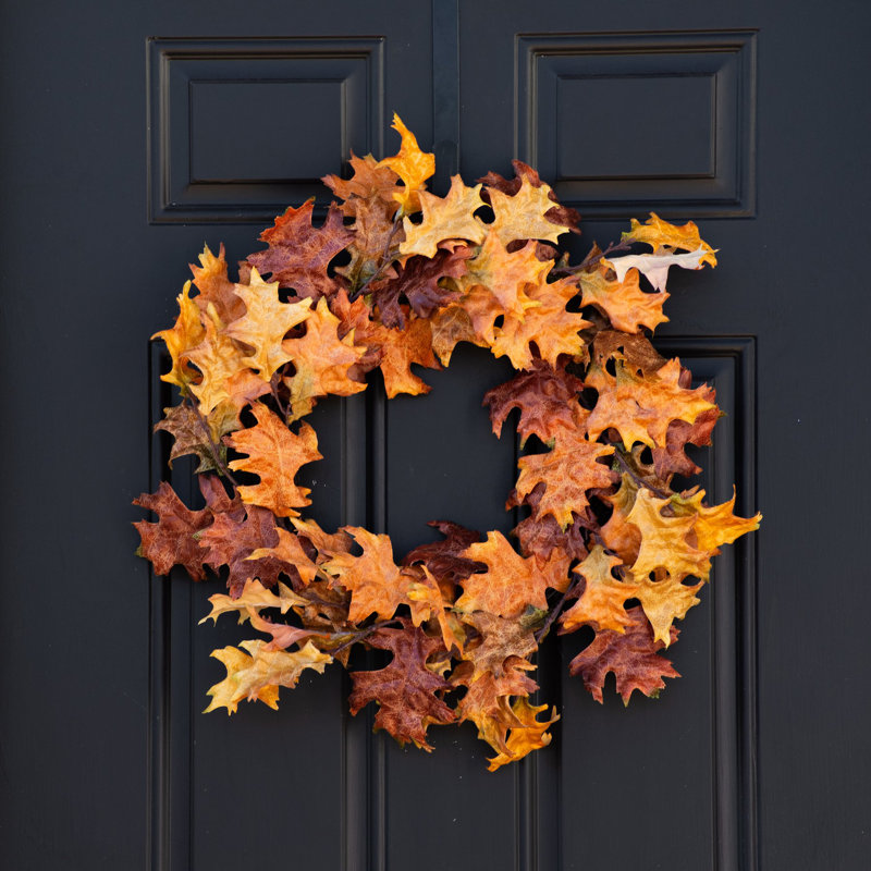 Faux Oak Silk 24'' Wreath