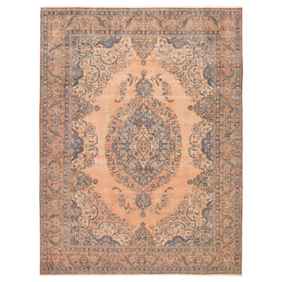 Karlianys One-of-a-Kind 9'7" x 12'6" 1990s Rectangle Wool Area Rug in Tan