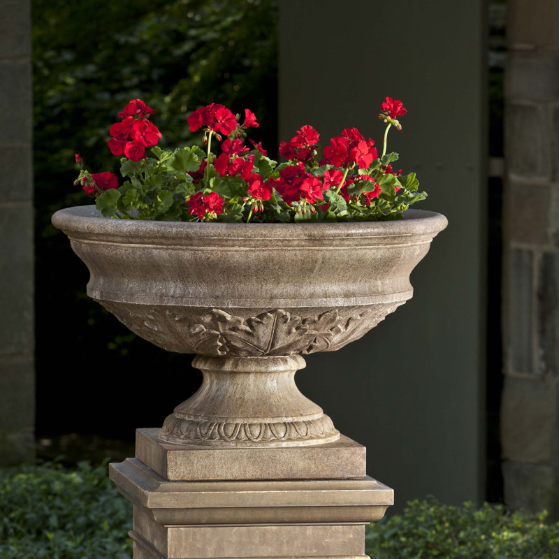 Pot à fleurs en pierre Coachhouse, Travertin