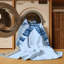 Tapis rayé bleu et moderne Kymani lavable à la machine - reliure bleu ciel-976101550