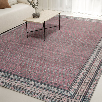 Tapis d'inspiration rétro 7 pi 6 po x 9 pi 6 po Rusty Rhythm | Style rétro, design d'inspiration héritage, design persan, palette rouille et gris anthracite, tissage plat dense