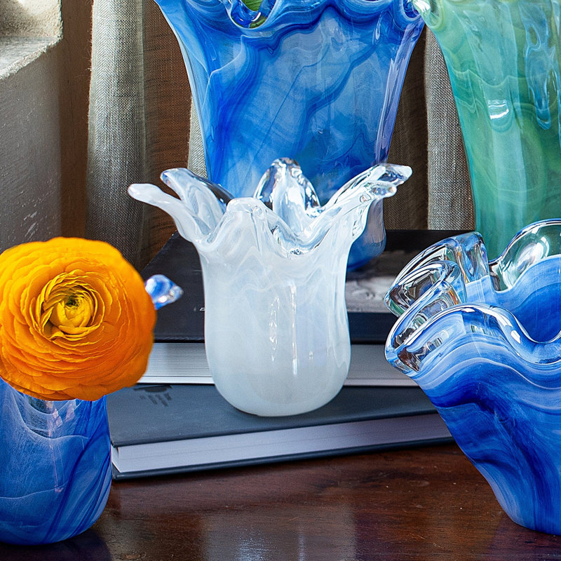 Onda Handmade Glass Table Vase, White