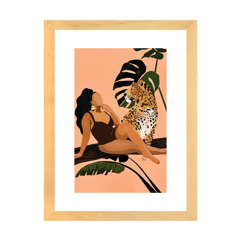 « Tika » par Brie Nicole-impression d’art graphique, Blanc, H 32 po x l 24 po x P 1 po, Toile avec cadre en bois beige
