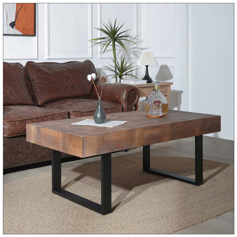 Table basse rustique en bois industriel