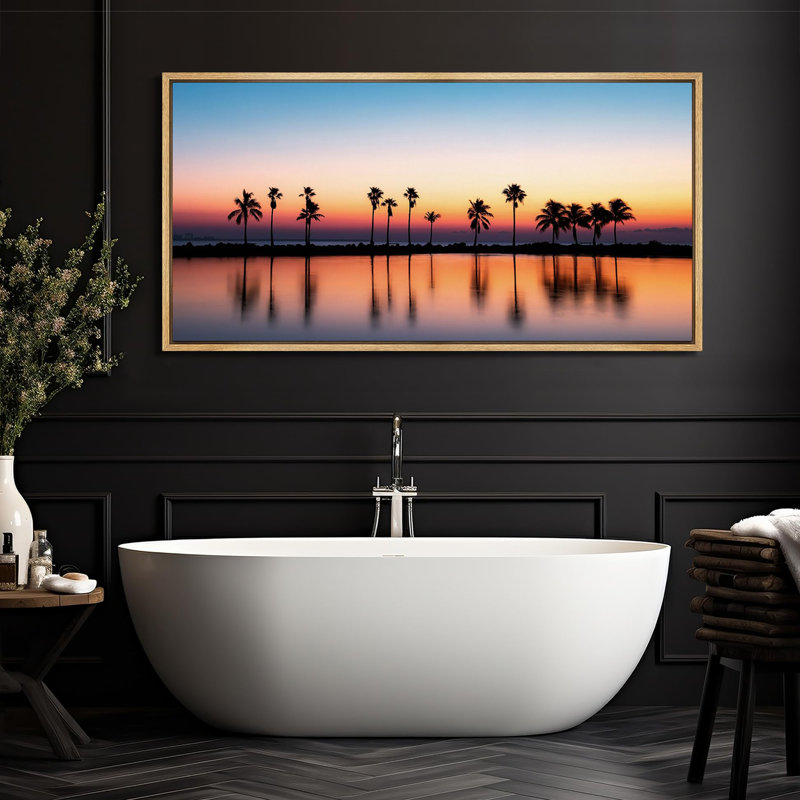«Tropical Serenity Palm Tree Silhouette at Sunset Stripes Antique Retro Extra Large Wall Decor», reproduction encadrée