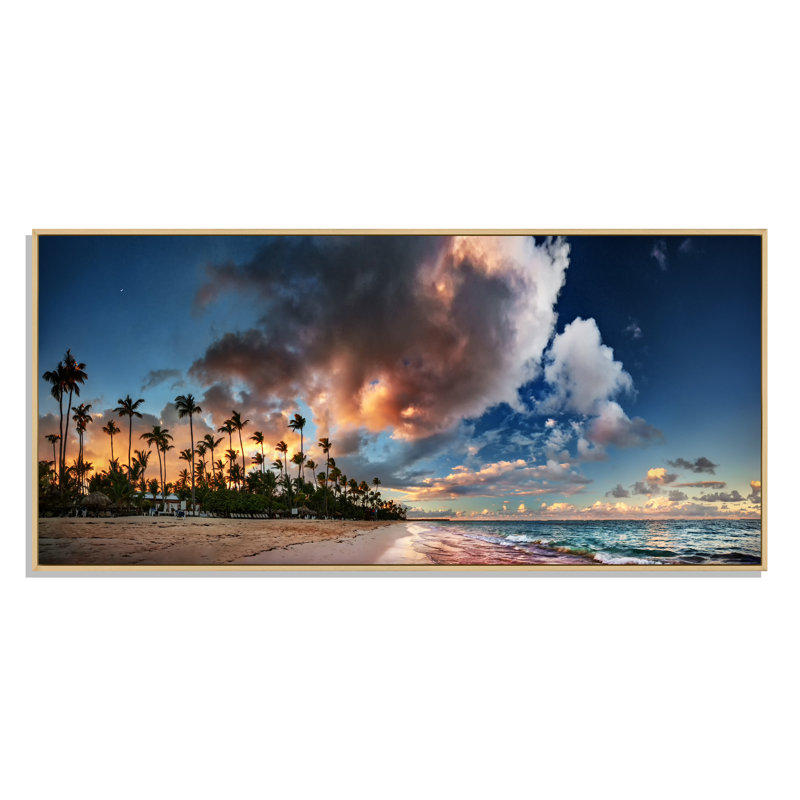 «Dramatic Sunrise Sky On Sandy Beach», reproduction d'art nautique et côtière, L 40 po x H 30 po, Encadrement brun