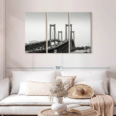 Lilie, pont du Delaware, monochrome